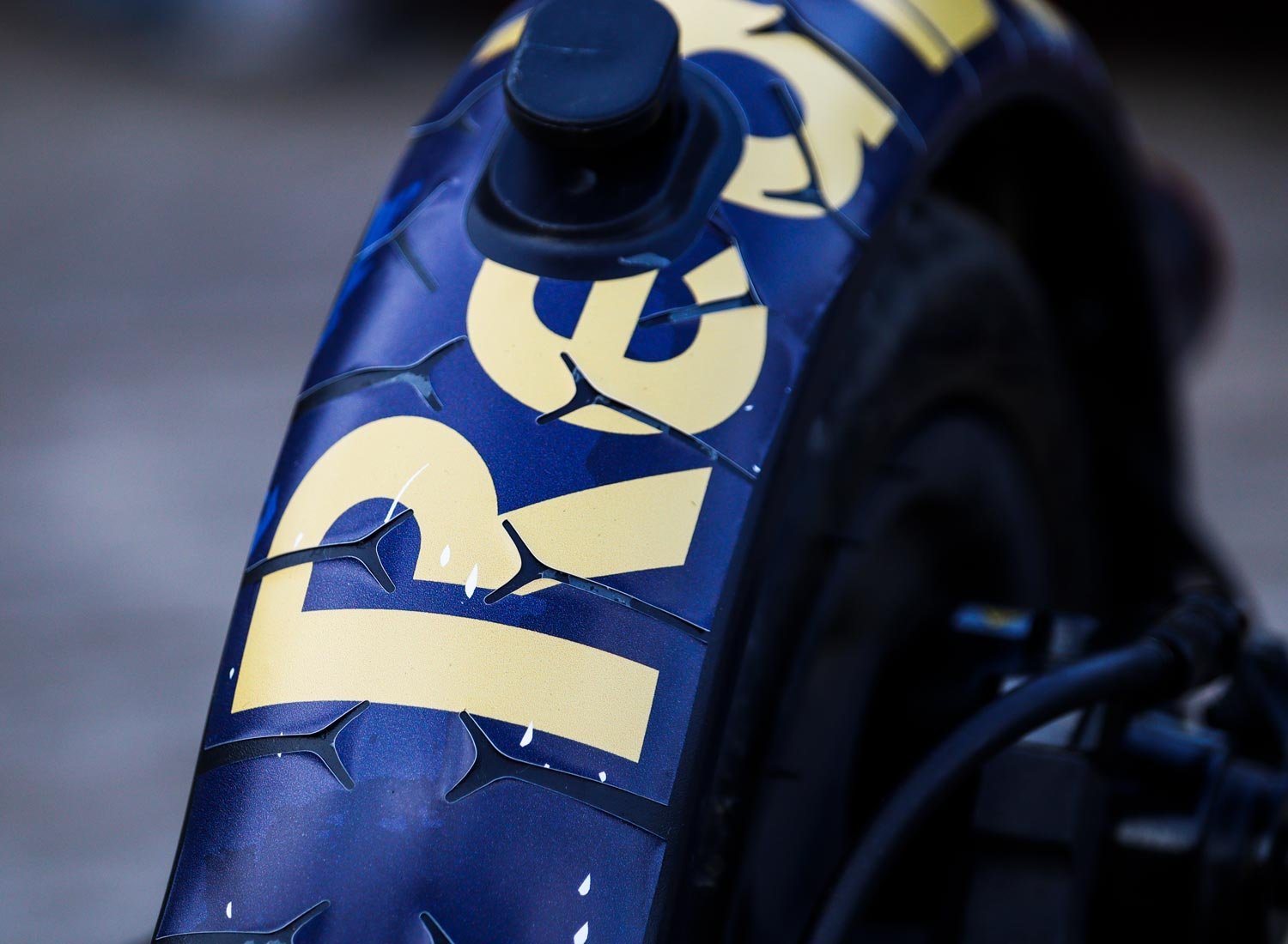 Vinilo Redbull X KTM para Xiaomi (Azul) - Kit completo - Imagen 12